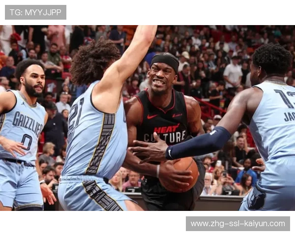 热火团队防守演练，巴特勒高压逼抢成亮点